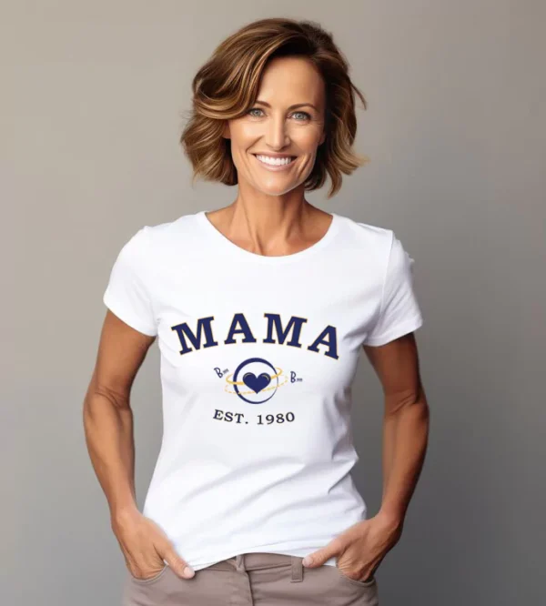 Koszulka dla Mamy z Inicjałami Dzieci - Serce - Prezent na Dzień Matki Urodziny