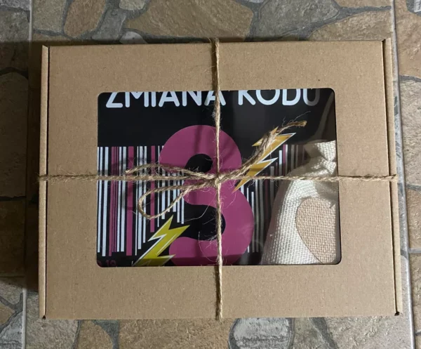 Damska koszulka zmiana kodu w pudełku prezentowym