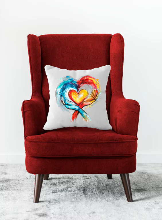 Poduszka z Grafiką Serca – Prezent na Walentynki
