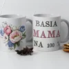 Personalizowany kubek dla Mamy z kwiatami i napisem "[Imię] Mama na 100%", dostępny z białym, złotym lub srebrnym uchem.